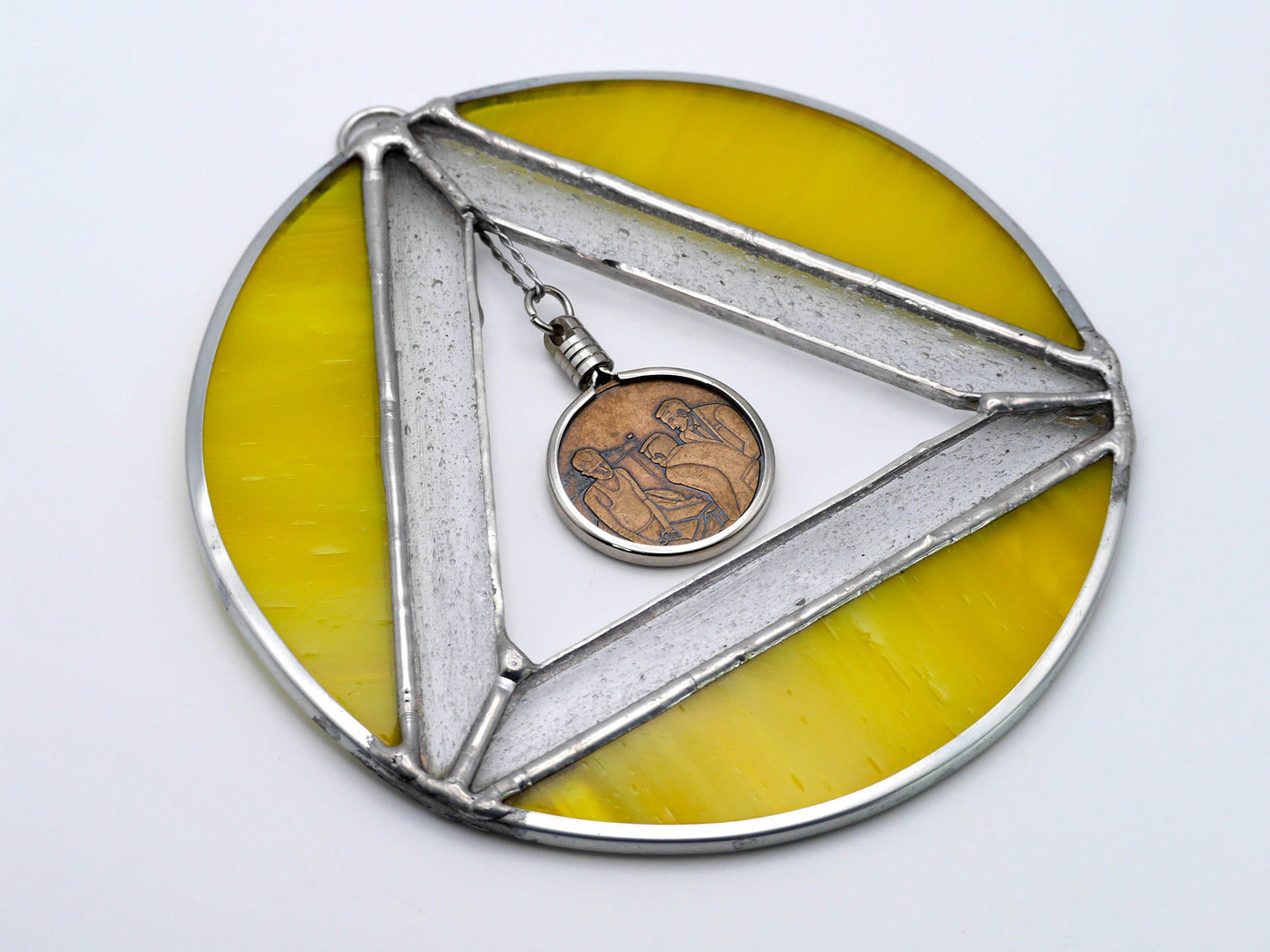 AA Symbol Stained Glass Chip Holder Yellow Streaky 6in diameter